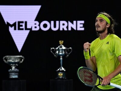 صعود سیتسیپاس به یک چهارم نهایی تنیس استرالیا