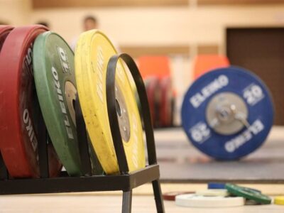 ممنوعیت حضور وزنه‌برداران روسیه در مسابقات جهانی 2023