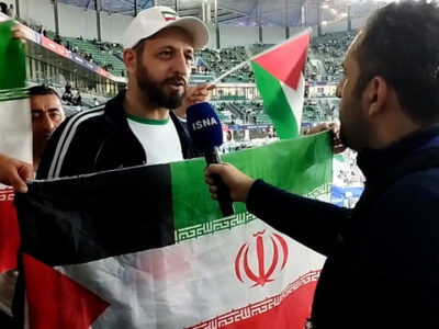 هوادار ایرانی در ورزشگاه دوحه