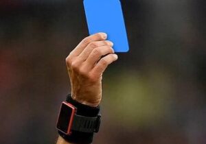 رونمایی از کارت آبی در فوتبال