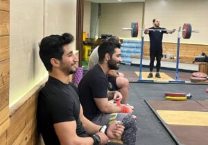 رونمایی جسورانه از مرد طلایی وزنه‌برداری ایران در پاریس