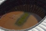 ورزشگاه میزبان جام جهانی غرق در سیل