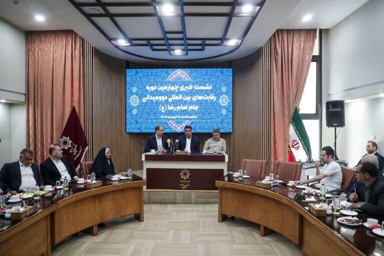 قهرمانان المپیک در مشهد می دوند