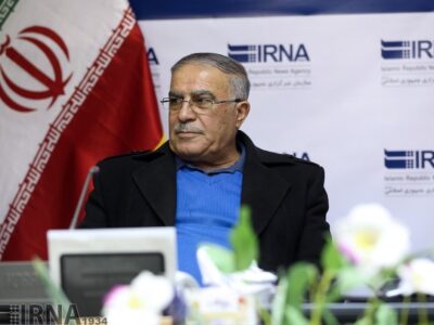 عیادت دایی از پیشکسوت فوتبال در شب استقلالی شدن سیدورف
