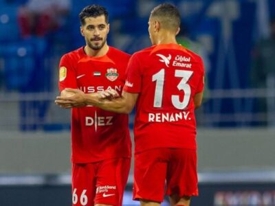 عزت اللهی: دوست داشتم به اروپا برگردم اما با الاهلی تمدید کردم