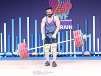 علت غیبت قهرمان جهان در اردوی تیم ملی وزنه‌برداری