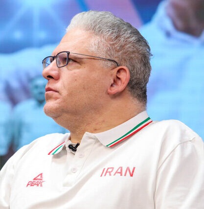 مانولوپولوس در ایسنا: برای تغییر فرهنگ بسکتبال ایران آمده‌ام