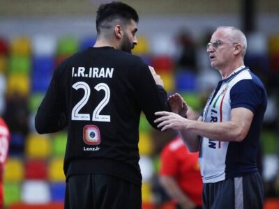 رافائل ۲۲ ملی‌پوش ایران را به خط کرد