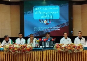 مسئولان آرژانتینی هم چوگان بازی می‌کنند