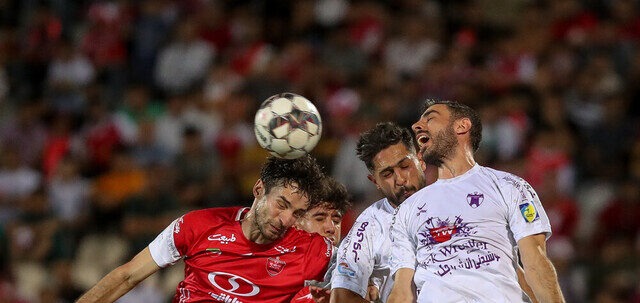 مجوز حرفه‌ای استقلال و پرسپولیس صادر شد
