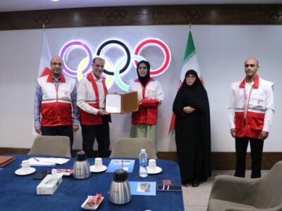 همه باید با افتخارآفرینی‌هایمان باعث سربلندی ایران شویم