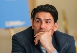 حسین بادامکی از پرسپولیس جدا شد