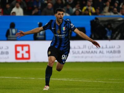 مهدی طارمی فعلا به لیگ امارات نمی رود