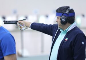 جواد فروغی طلایی شد