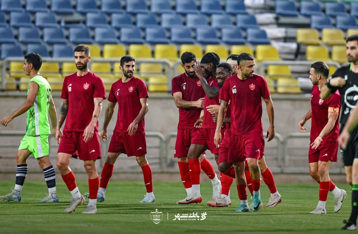 بررسی کردن عمق اسکواد در پرسپولیس