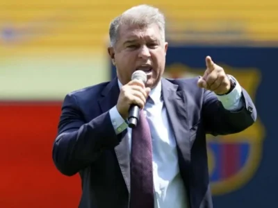جنگ لفظی لاپورتا با PSG