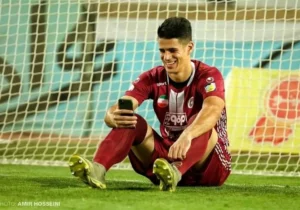 ثبت قرارداد نیازمند در پرسپولیس