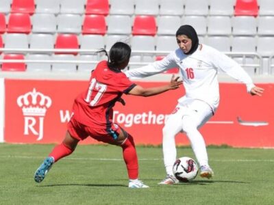 پیروزی زنان فوتبال ایران مقابل نپال