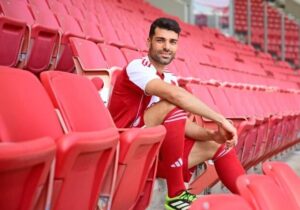 طارمی تماشاگر صدرنشینی المپیاکوس بود