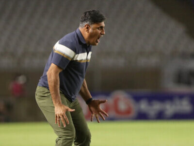 خلیفه‌اصل: به احترام بازیکنانم کلاه از سر بر می‌دارم