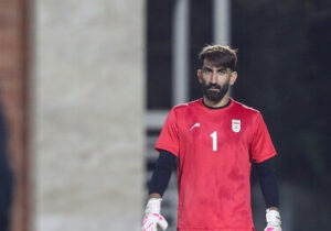 بیرانوند: کاش چمن یادگار امام را عوض نمی‌کردند!