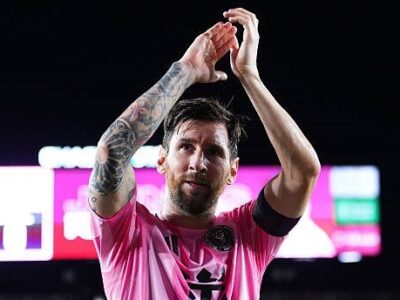 مسی به رکورد ۱۳۰۰ رسید!