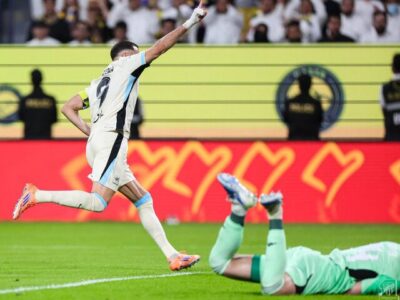 بنزما مصدوم شد