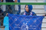 شعار کنایهآمیز هواداران استقلال درباره پرسپولیسیها