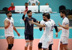 ملیپوش والیبال: قهرمانی را به صابر تقدیم میکنیم