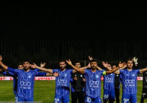 استقلال- الوصل؛ نبرد انتقامی برای آبی‌ها زیر سایه آلودگی