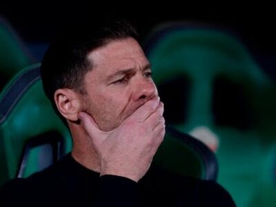 واکنش آلونسو به توقف رئال و نیمکت نشینی وینیسیوس