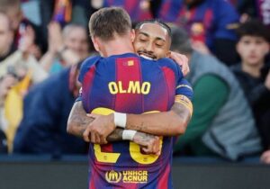 صدرنشینی بارسلونا با درخشش اولمو