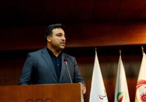 واکنش احسان حدادی به ماراتن کیش: پاسخگوی حواشی باشید