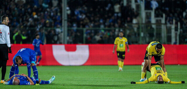 استقلال و سپاهان بدون محروم برابر هم قرار می‌گیرند