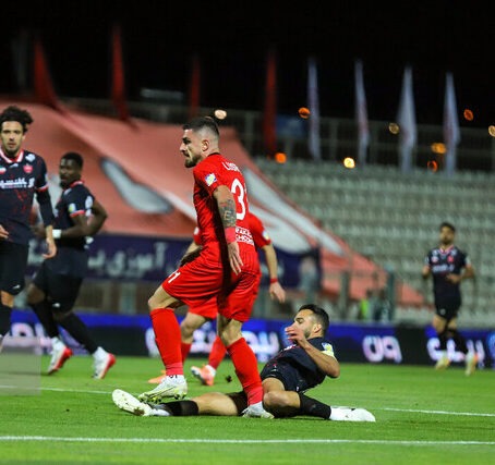 تراکتور – پرسپولیس در یادگار امام؟