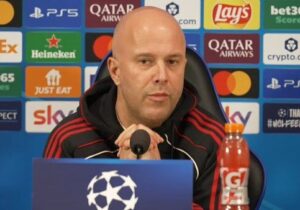 پاسخ قاطع اشلوت به صلاح