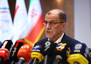 خسروی وفا: ثریا آقایی از امروز یک دیپلمات ورزشی است