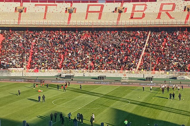 حاشیه‌های دیدار تراکتور مقابل پرسپولیس