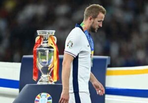 هری کین: فقط قهرمانی ما را راضی می‌کند