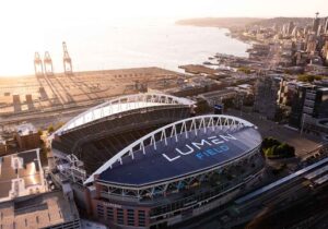 پافشاری مسئول آمریکایی به اجرای برنامه‌های جنجالی در بازی ایران و مصر