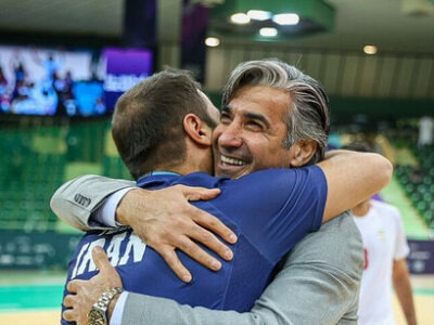 وحید شمسایی نامزد بهترین مربی سال جهان شد