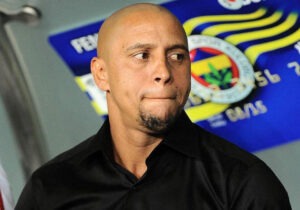 روبرتو کارلوس زیر تیغ جراحان