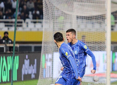 از نمایش استقلال مقابل سپاهان تعجب کردم