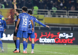 میزبانی سخت جنوبی‌ها از استقلال در یزد