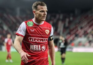 حضور مدافع مجارستانی در تمرین پرسپولیس