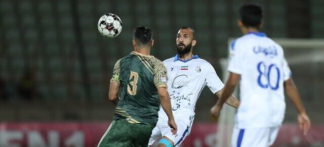 استقلال در تعقیب صدر