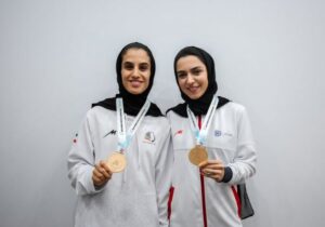 برنز آسیا بر گردن دختر دونده ایران