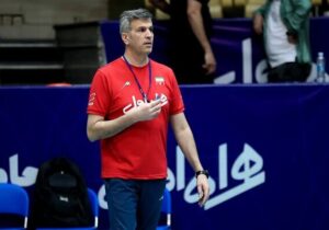 مومنیمقدم: کار کردن با پیاتزا افتخار است