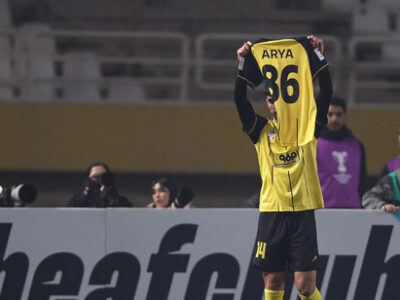 نبرد جذاب سپاهان و الاهلی در الثمامه