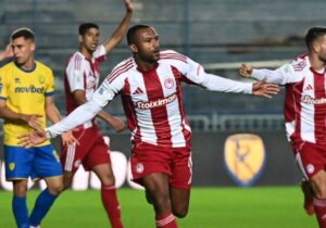 اصرار المپیاکوس به حفظ رقیب طارمی